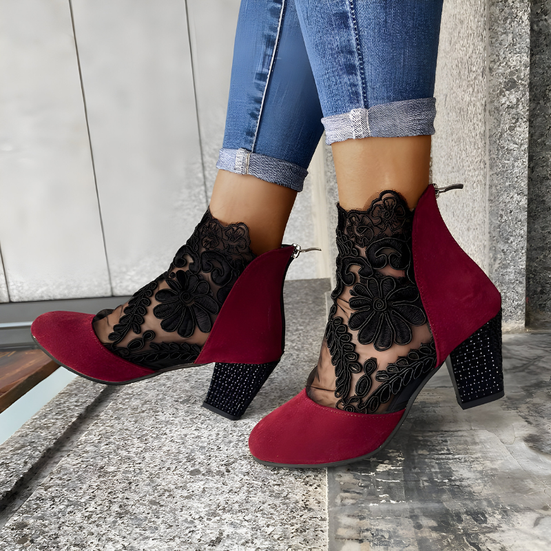 Aisha - Wide-Toe Comfort Heels