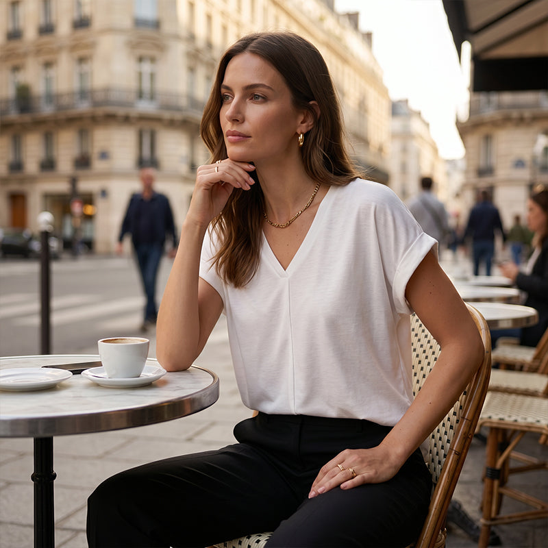 Amber - Pleat-Back Short-Sleeve Top