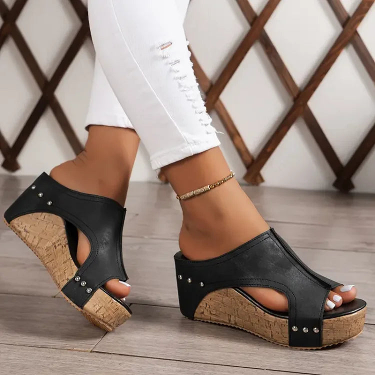 Cornelia - Cushioned Wedge Sandals