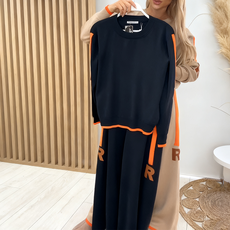 Casey - Relaxed Side-Stripe Set