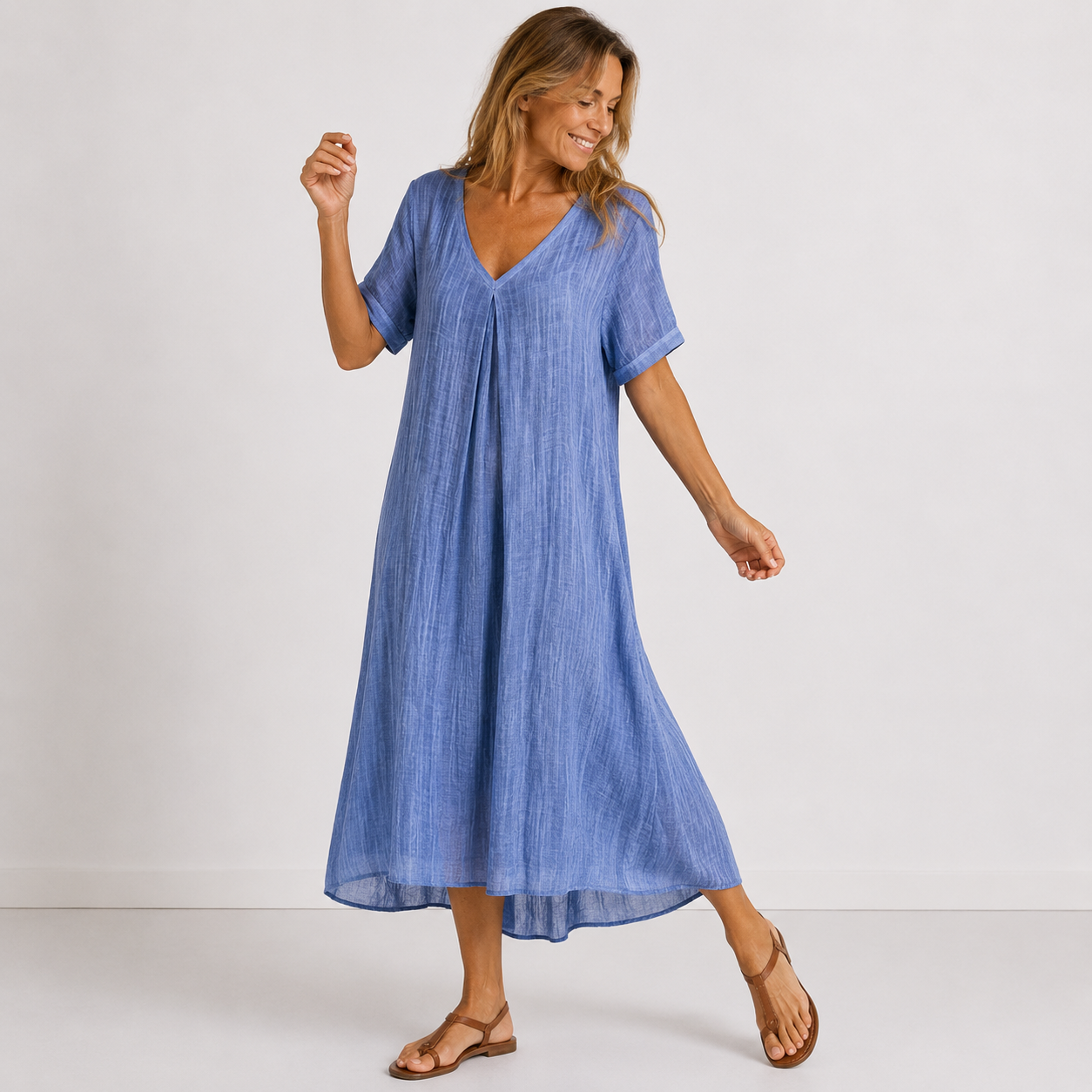 Karyn - Flowing V-Neck Maxi Dress