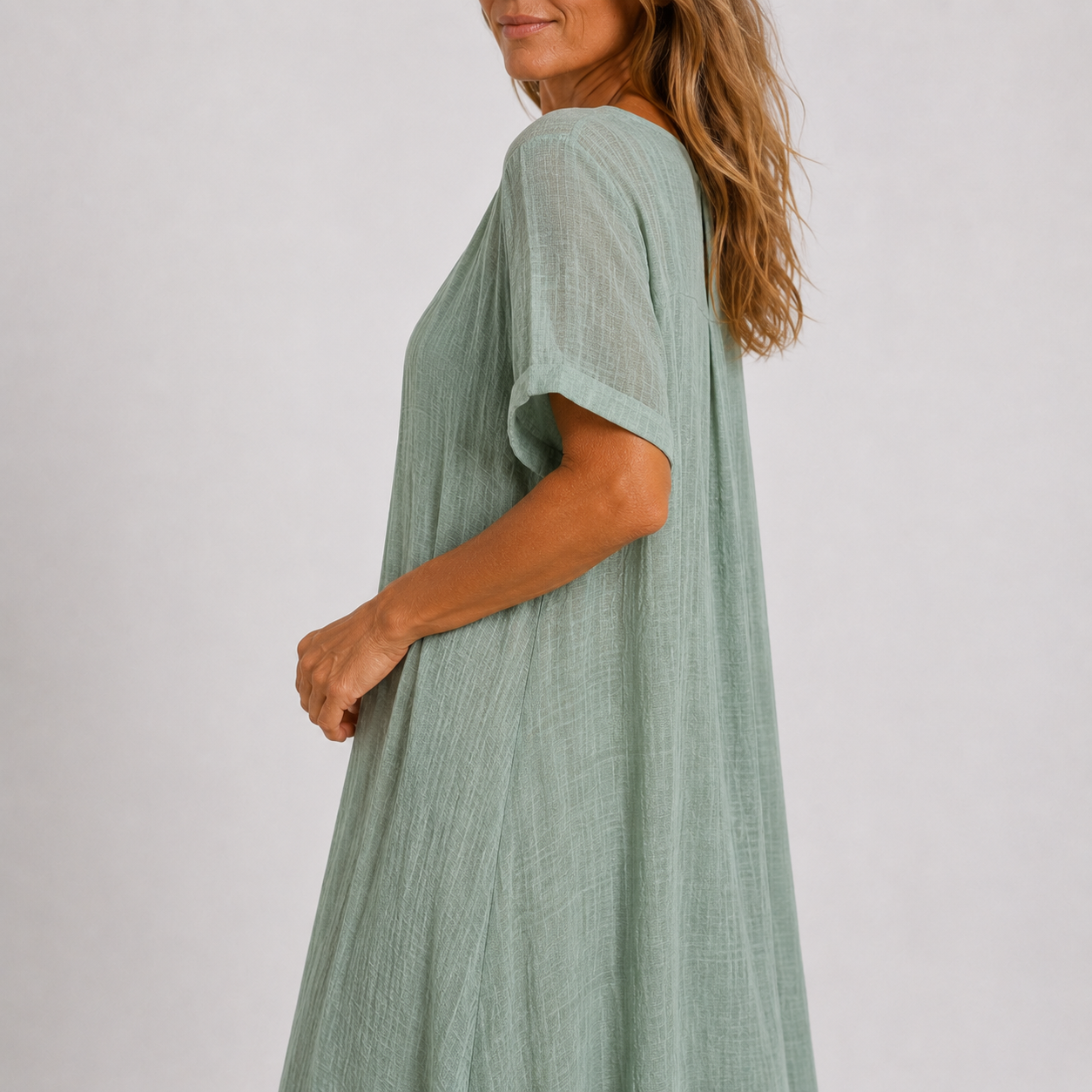 Karyn - Flowing V-Neck Maxi Dress