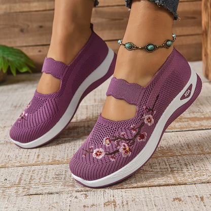Kivora - Cushioned Snap-Closure Sneakers