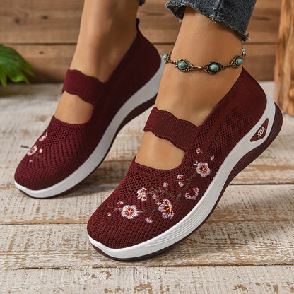 Kivora - Cushioned Snap-Closure Sneakers