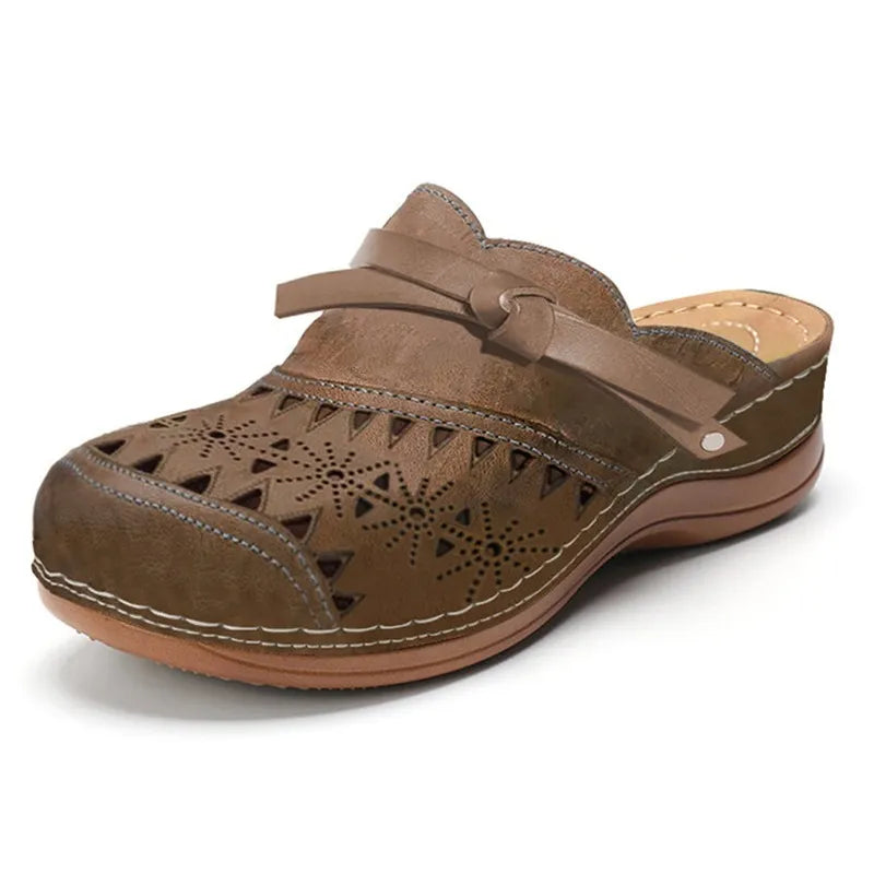 Lesa - Supportive Memory Foam Clogs