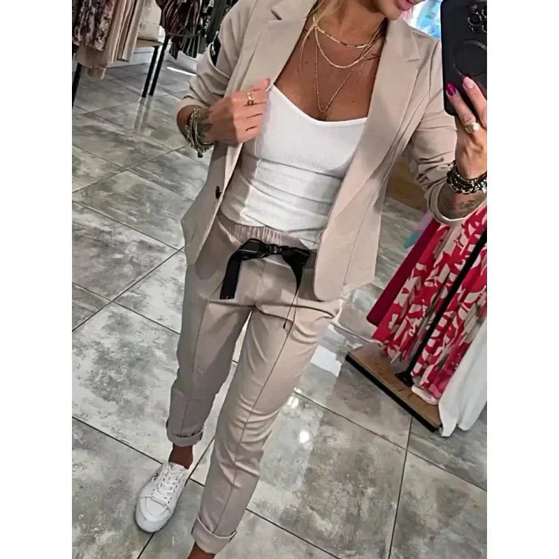 Maryellen - Relaxed Khaki Suit Set