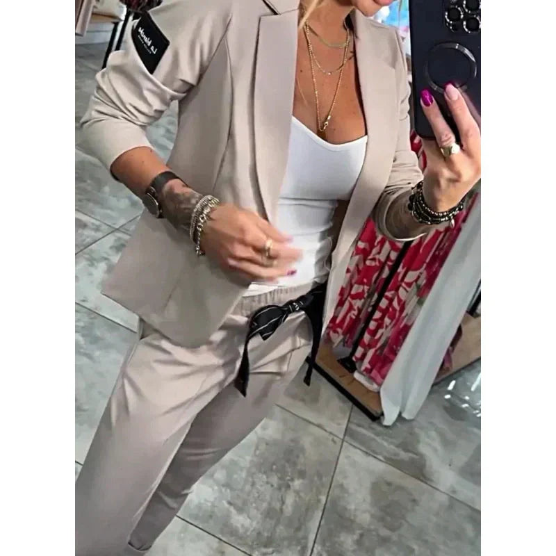 Maryellen - Relaxed Khaki Suit Set