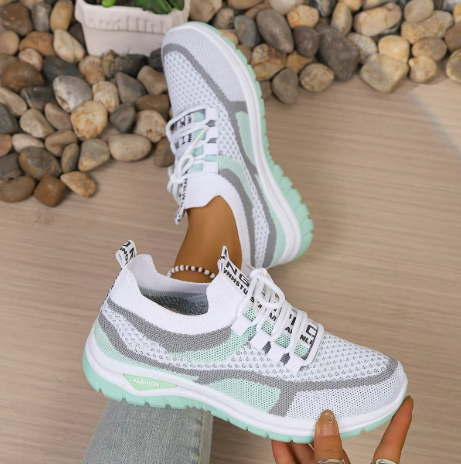 Nerina - Women’s Lightweight Sneakers