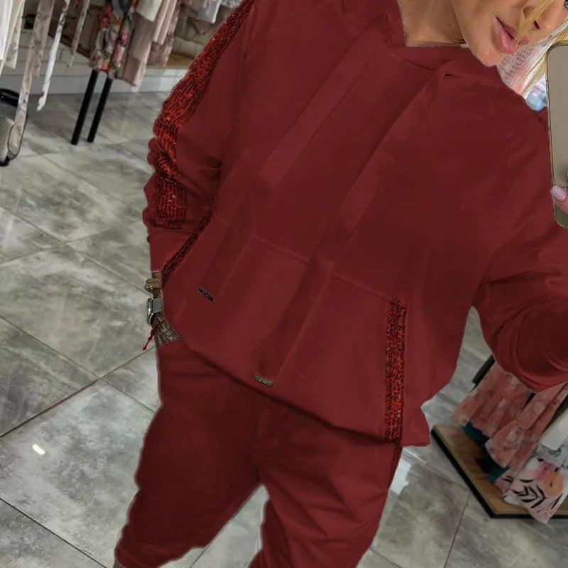 Velina - Hoodie and Pants Set