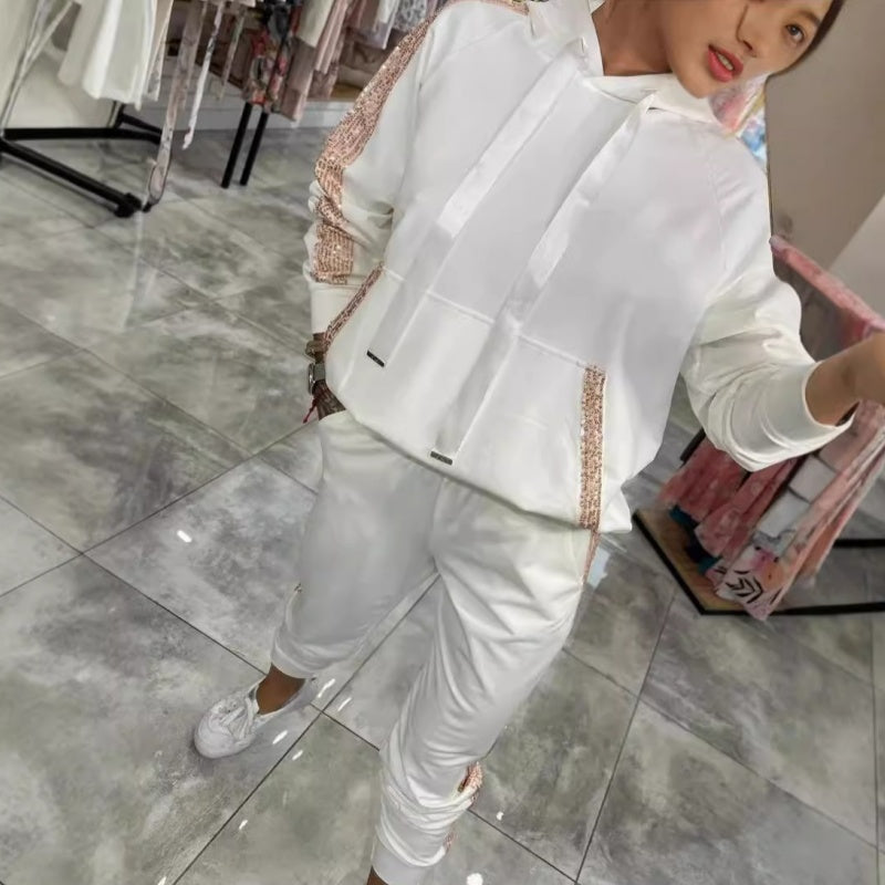 Velina - Hoodie and Pants Set