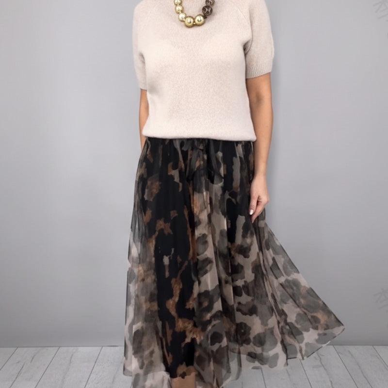 Veloria - Knit Top Leopard Skirt Set