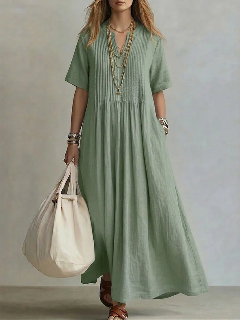 Gwen - Flowing Pleated Dress