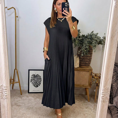Herminia - Pocketed Pleated Maxi Dress