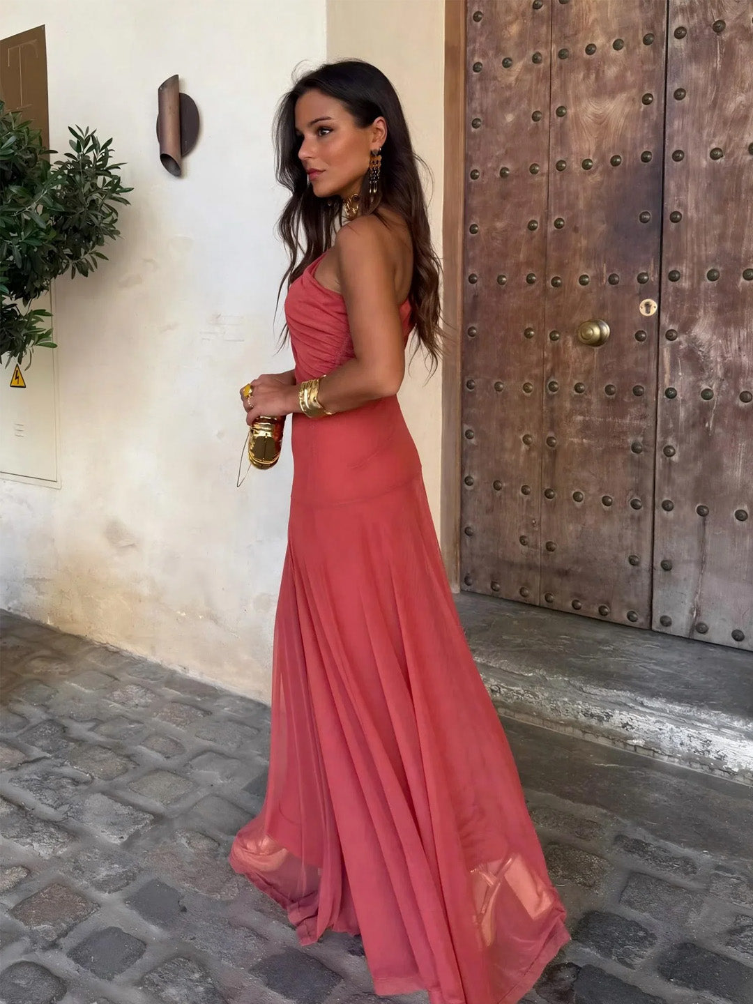 Edite - Off-Shoulder Maxi Dress