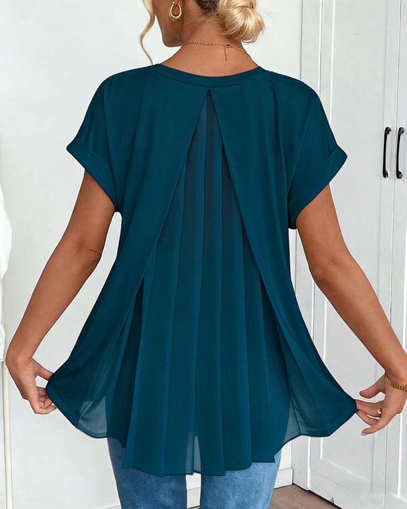 Neva - Patchwork V-Neck T-Shirt