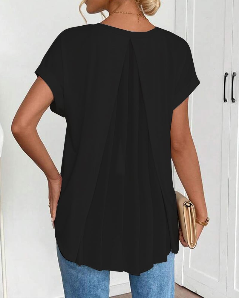Neva - Patchwork V-Neck T-Shirt