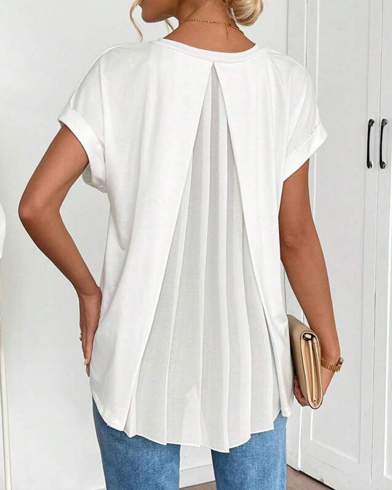 Neva - Patchwork V-Neck T-Shirt